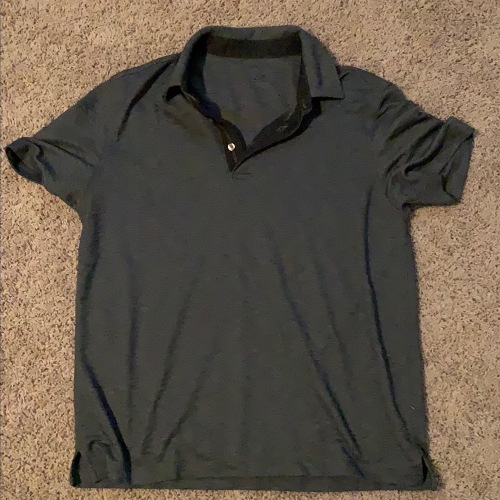 VanHeusen Collared Shirt